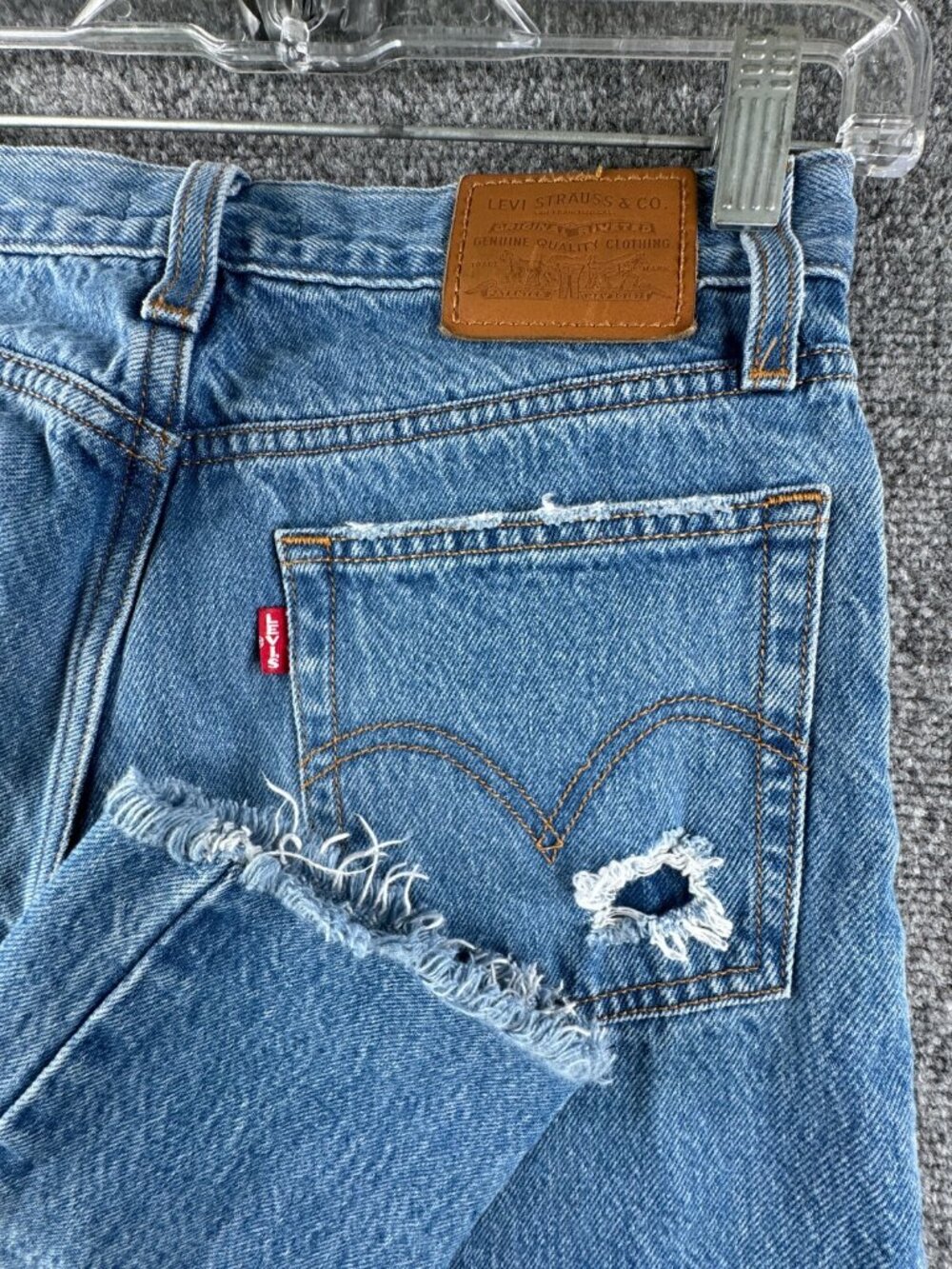 Levis Premium Big E Jeans Women 24 Wedgie Denim Button Fly Distressed Denim